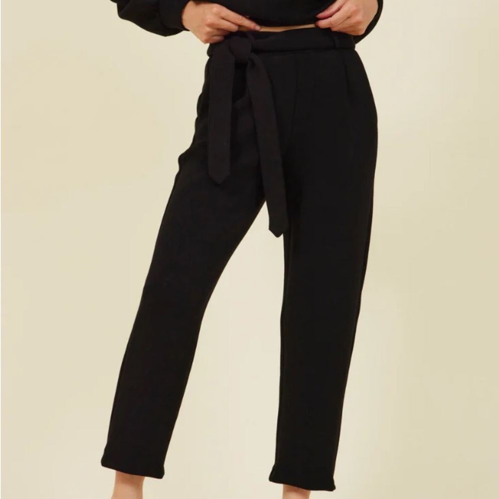 Lezé The Label Black Belted Trouser Pant Size Small